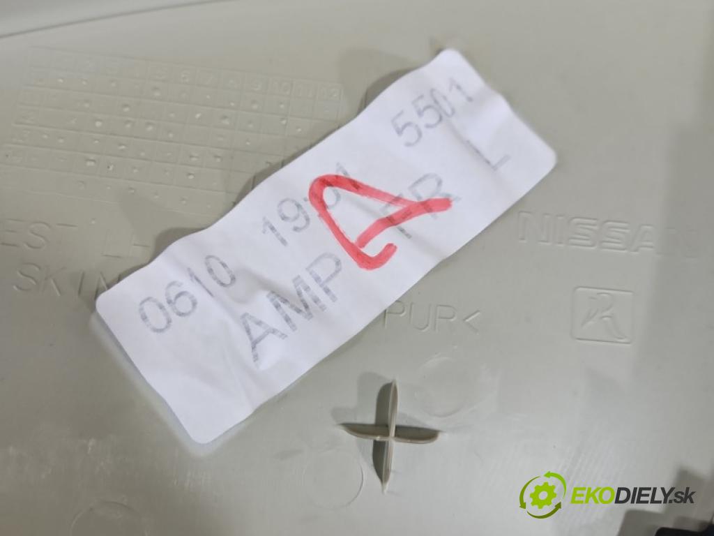Nissan Juke I 2010-2019 1.2 T 116 HP manual 85 kW 1197 cm3 5- Čalounictví: dvere predné ľavé