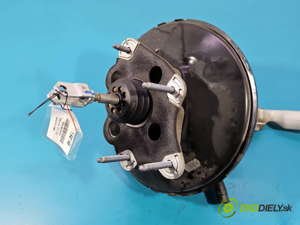 Nissan Juke I 2010-2019 1.2 T 116 HP manual 85 kW 1197 cm3 5- servo brzdové 460071KW3B