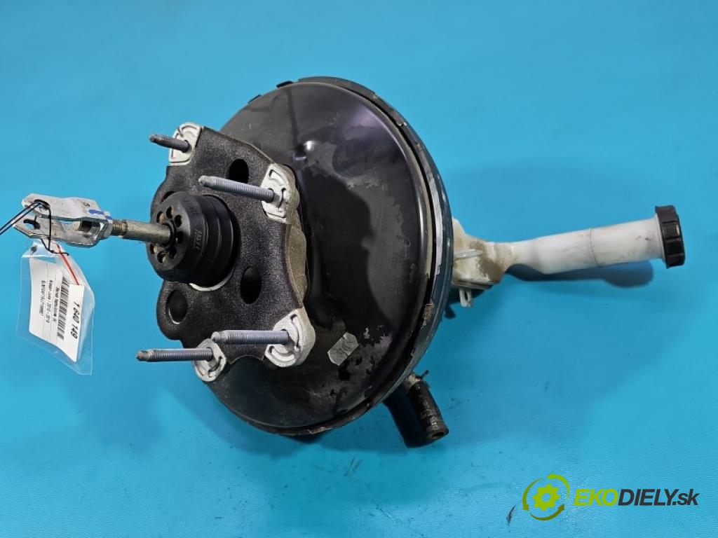 Nissan Juke I 2010-2019 1.2 T 116 HP manual 85 kW 1197 cm3 5- servo brzdové 460071KW3B