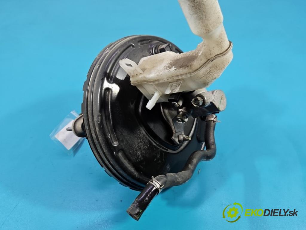 Nissan Juke I 2010-2019 1.2 T 116 HP manual 85 kW 1197 cm3 5- servo brzdové 460071KW3B