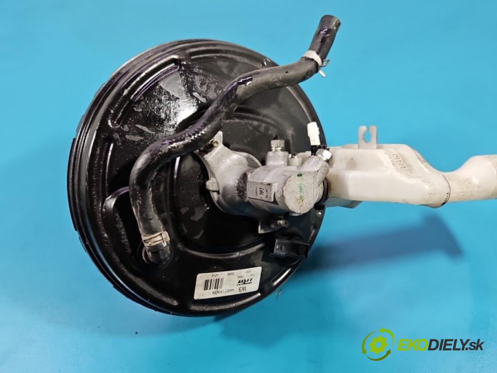 Nissan Juke I 2010-2019 1.2 T 116 HP manual 85 kW 1197 cm3 5- servo brzdové 460071KW3B