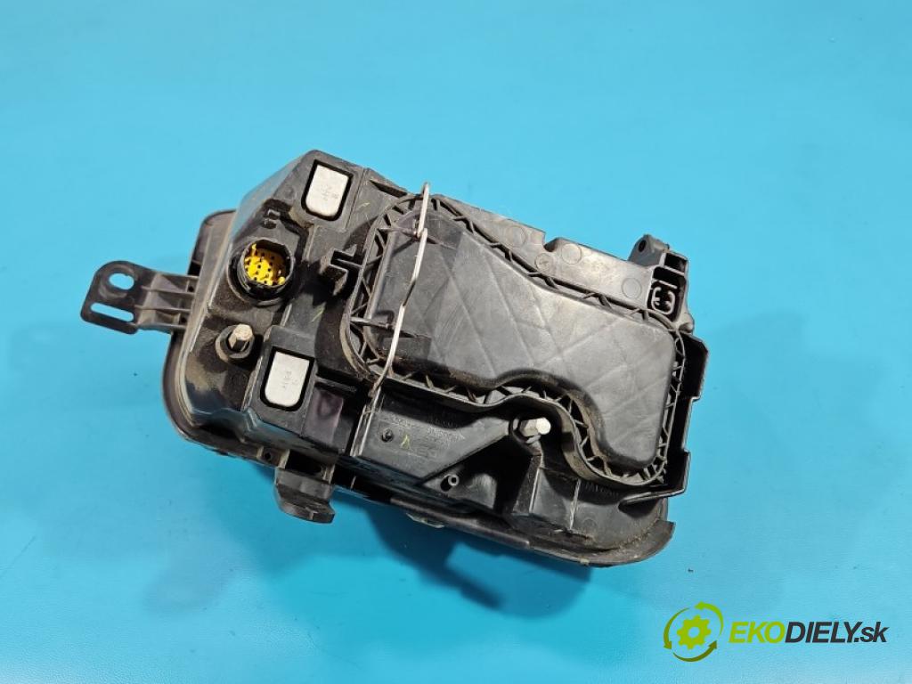 Fiat Panda II 2003-2012 1.2 8V 60 HP manual 44 kW 1242 cm3 5- Reflektor: ľavý (Kľučka dverí ostatné)