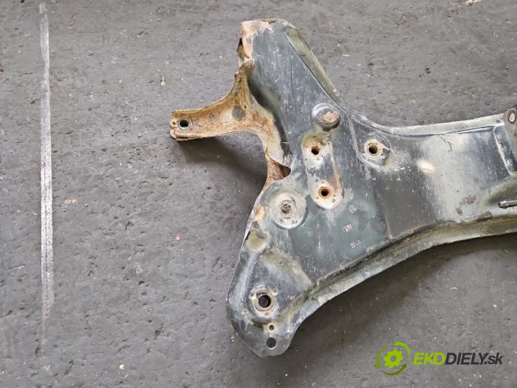 Fiat Panda II 2003-2012 1.2 8V 60 hp manual 44 kW 1242 cm3 5- výztuha motoru