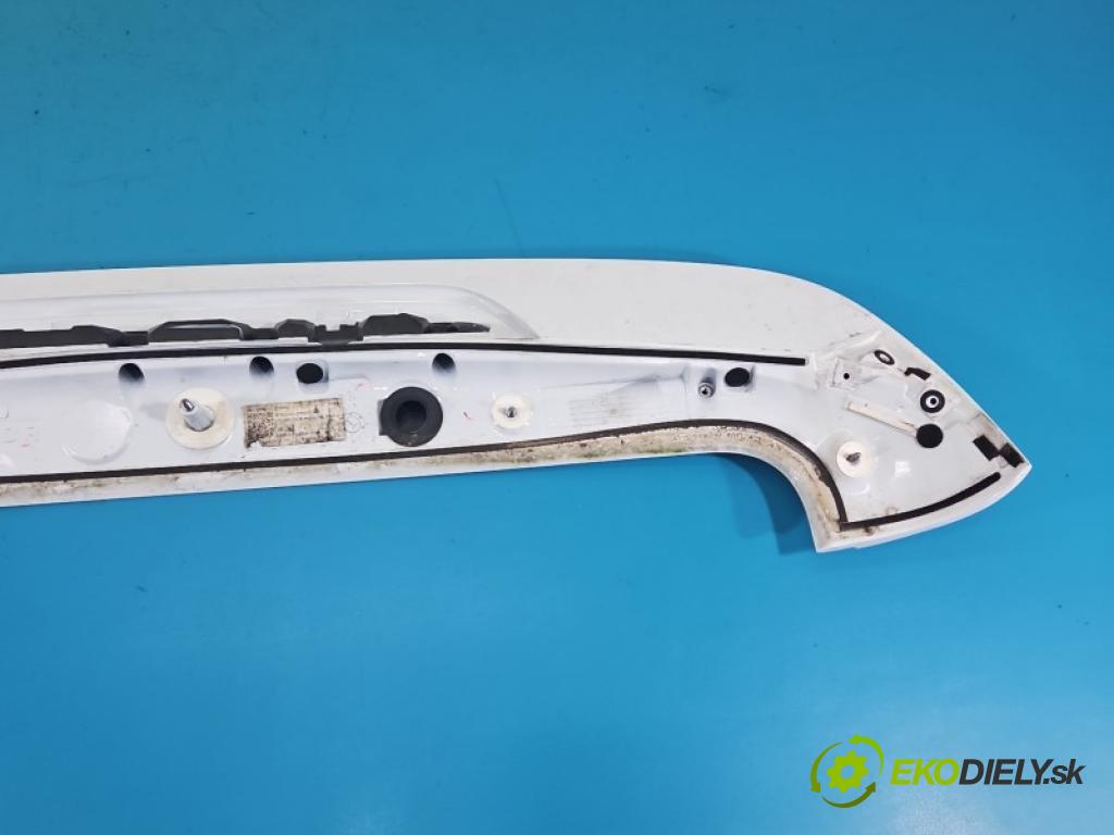 Kia Ceed III 2018- 1.6 CRDI 136hp manual 100 kW 1598 cm3 5- spoiler 87210-J7000 (Spoiler)