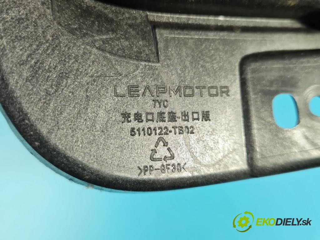 Leapmotor T03 0.0 95 hp automatic 70 kW 1 cm3 5- Klapka nalévání paliva 5110122-TB02 (Klika dveří ostatní)