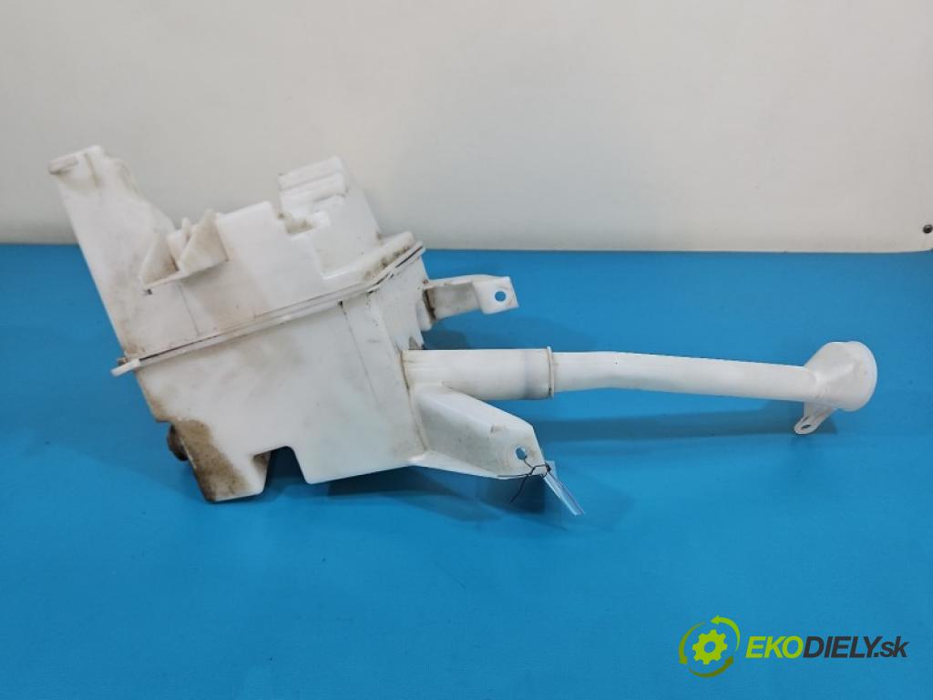 Honda Civic IX 2011-2017 1.8 16V 141 HP manual 104 kW 1798 cm3 5- nádržka tekutina: ostrekovačov 76801-TV0-E100