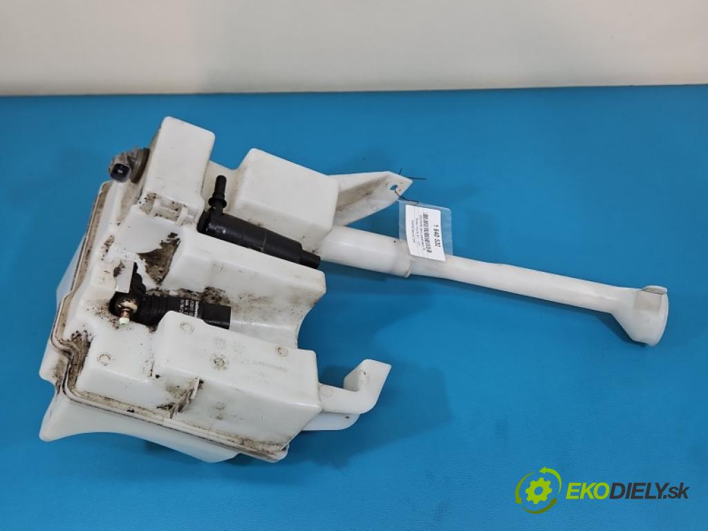 Honda Civic IX 2011-2017 1.8 16V 141 HP manual 104 kW 1798 cm3 5- nádržka tekutina: ostrekovačov 76801-TV0-E100