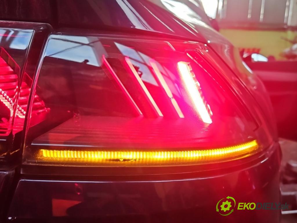 Peugeot 508 II 2018- 2.0 hdi 177 hp automatic 130 kW 1997 cm3 5- světlo zadní pravé blatník: 9813508480