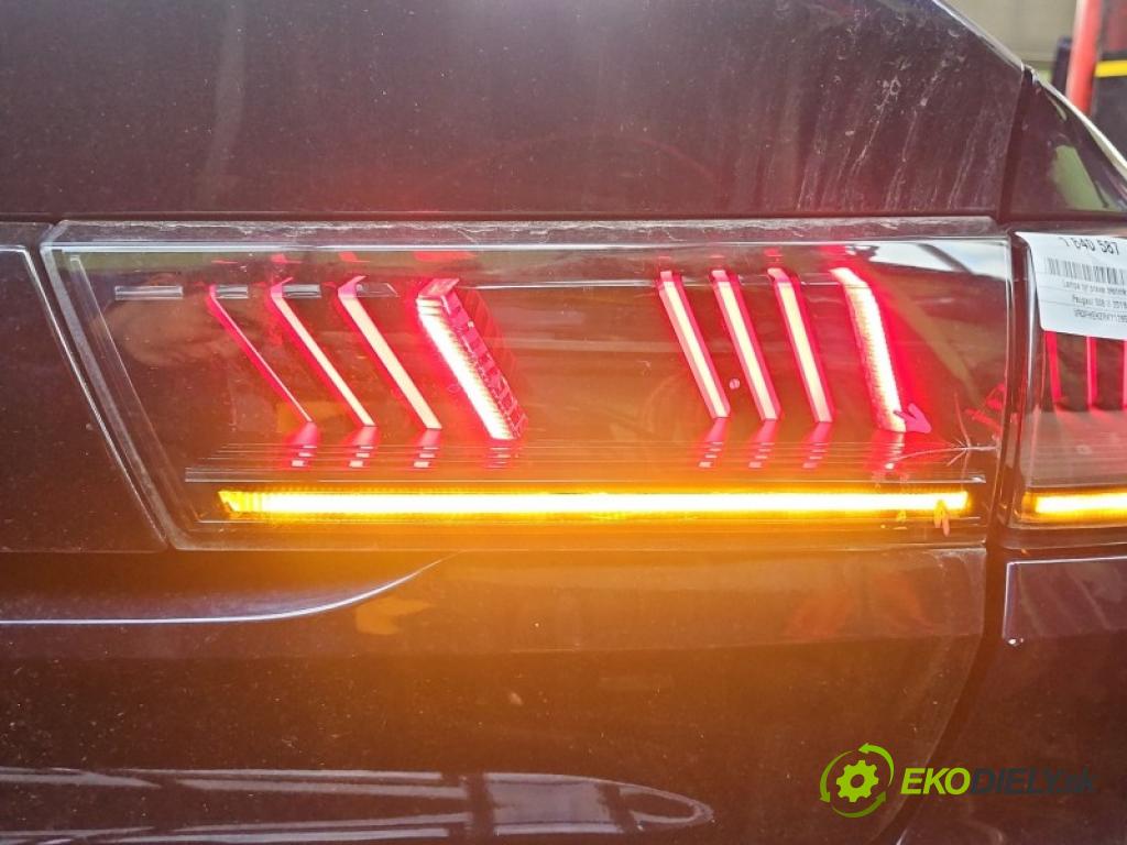 Peugeot 508 II 2018- 2.0 hdi 177 HP automatic 130 kW 1997 cm3 5- svetlo / reflektor zadné pravé kufrové dvere 9813508180