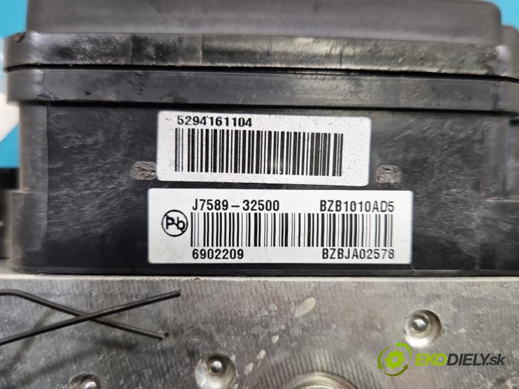 Kia Ceed III 2018- 1.6 CRDI 136 HP manual 100 kW 1598 cm3 5- čerpadlo abs J7589-32500 (Pumpa ABS)
