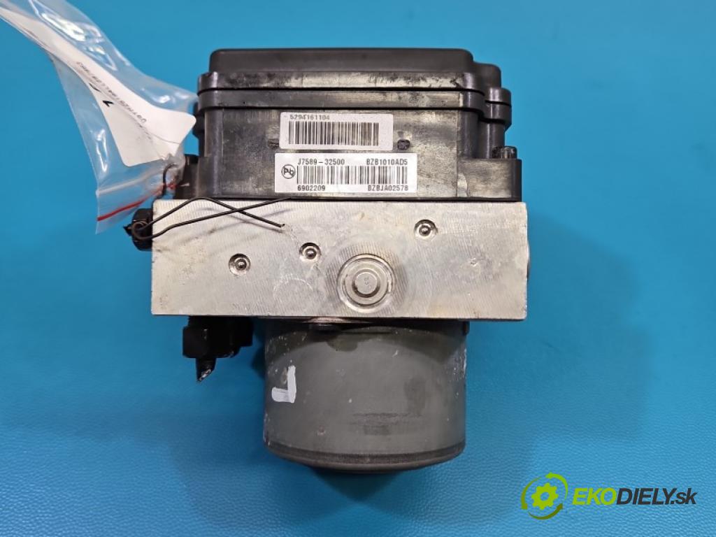 Kia Ceed III 2018- 1.6 CRDI 136 HP manual 100 kW 1598 cm3 5- čerpadlo abs J7589-32500 (Pumpa ABS)