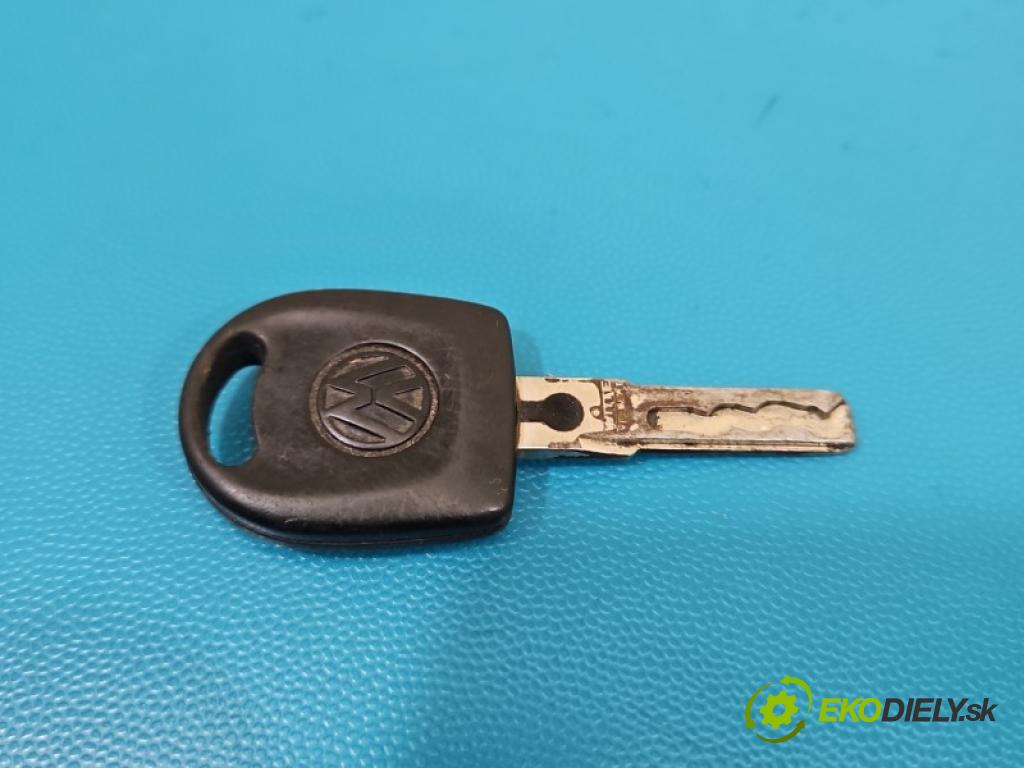 Vw Golf IV 1997-2003 1.9 tdi 110 HP manual 81 kW 1896 cm3 5- Spínačka 4B0905851C (Spínacia skrinka)