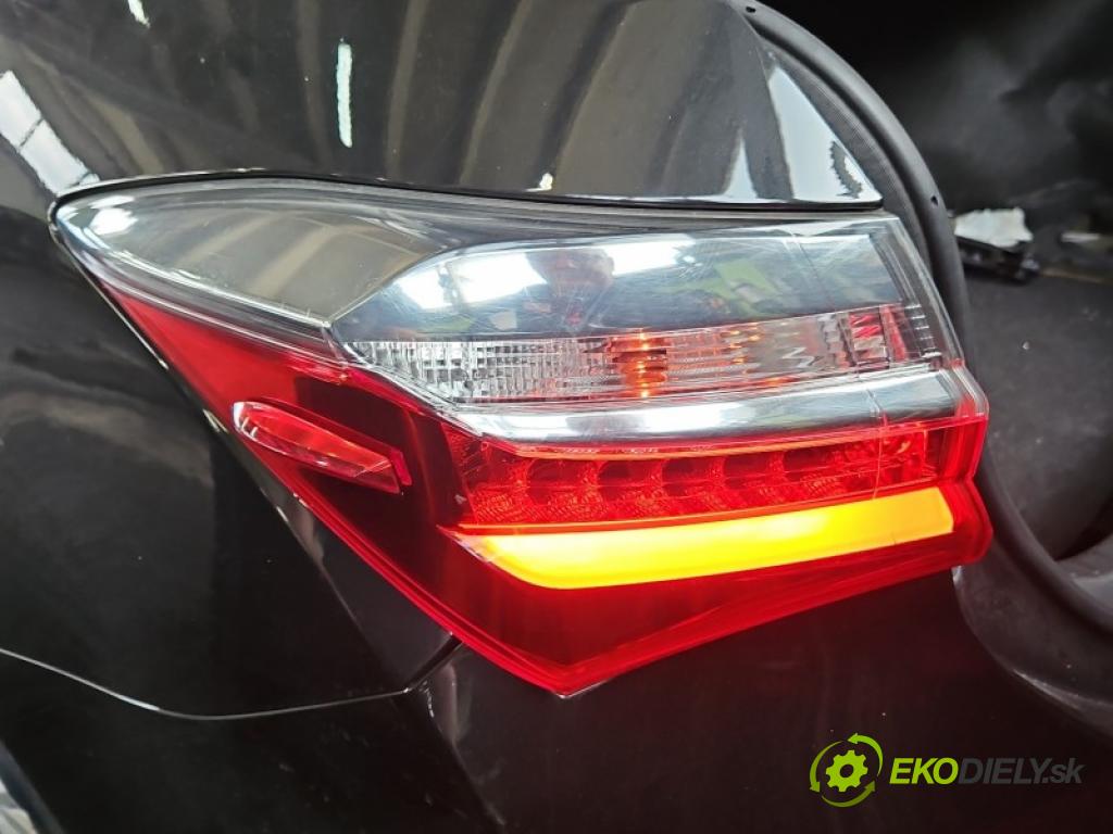 Toyota Corolla E16/E18  2013-2019 1.6 16V 132 hp automatic 97 kW 1598 cm3 4- světlo zadní levé blatník: 81560-02A80