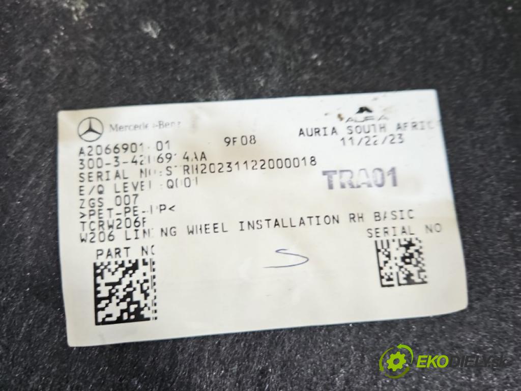 Mercedes C W206 2021- 1.5 T 254915 170 hp automatic 125 kW 1496 cm3 4- Tapacír: kufra: pravé A2066901401