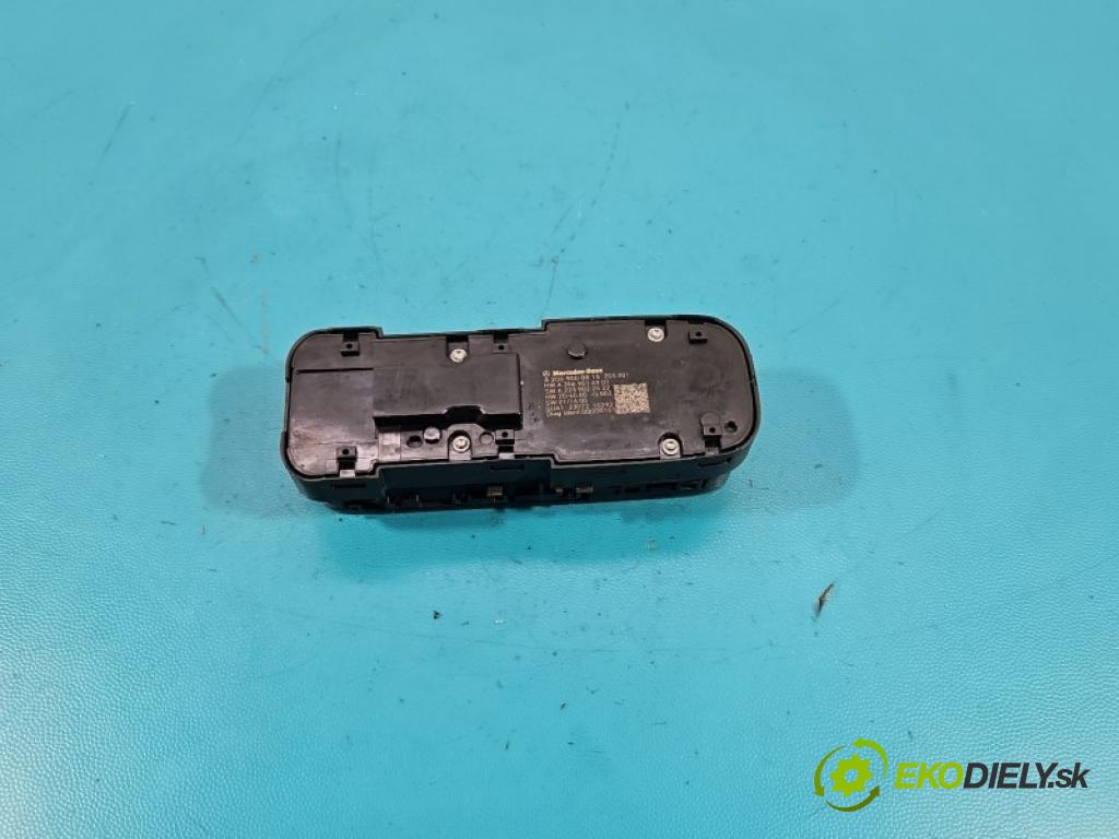 Mercedes C W206 2021- 1.5 T 254915 170 hp automatic 125 kW 1496 cm3 4- Přepínač oken zpětných zrcátek A2069008815