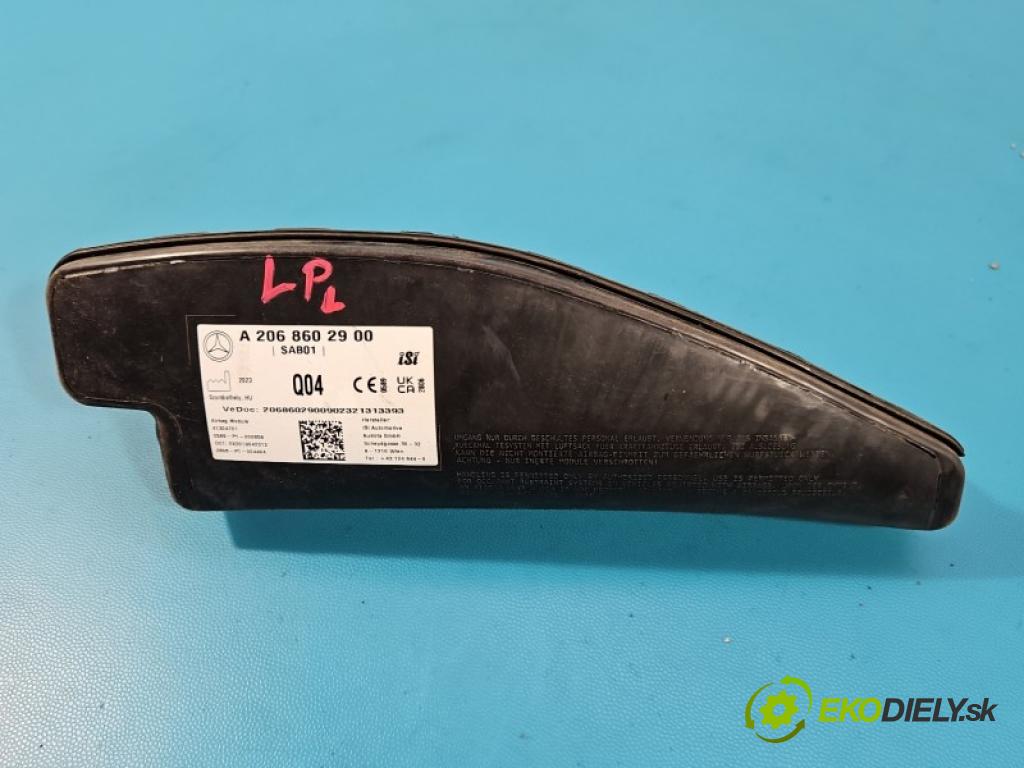 Mercedes C W206 2021- 1.5 T 254915 170 HP automatic 125 kW 1496 cm3 4- airbag vzduch: kreslo: A2068602900