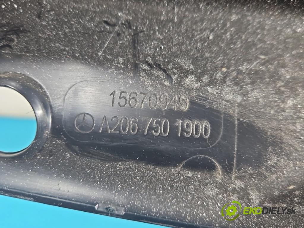 Mercedes C W206 2021- 1.5 T 254915 170 hp automatic 125 kW 1496 cm3 4- Tapacír: kufrových dveří A2067501900