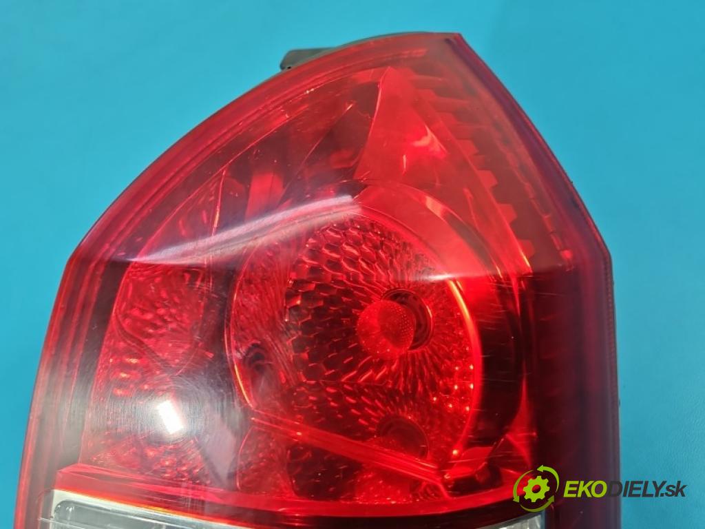 Hyundai Tucson I 2004-2009 2.0 16V 141 HP manual 104 kW 1975 cm3 5- svetlo / reflektor zadné pravé blatník 92402-2E010