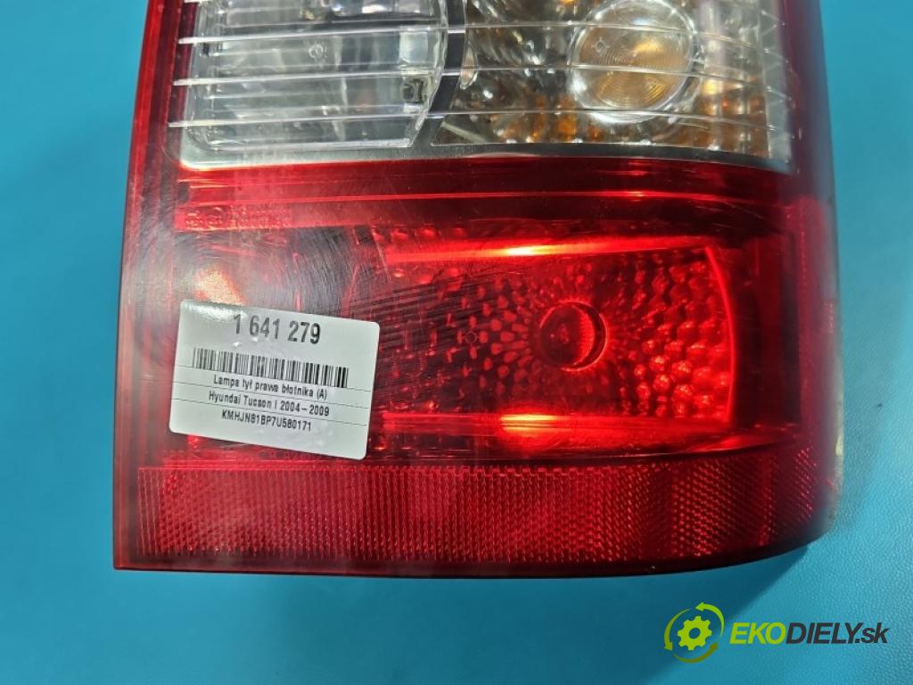 Hyundai Tucson I 2004-2009 2.0 16V 141 HP manual 104 kW 1975 cm3 5- svetlo / reflektor zadné pravé blatník 92402-2E010