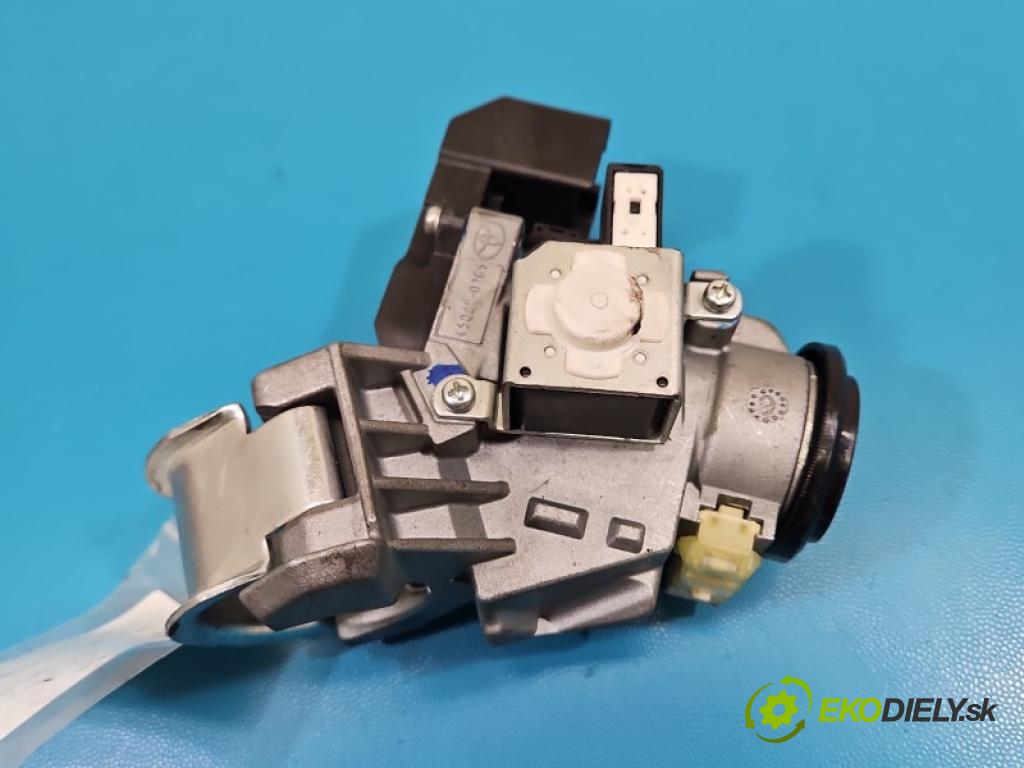 Toyota Corolla E16/E18  2013-2019 1.6 16V 132  HP automatic 97 kW 1598 cm3 4- Spínačka 89782-02010 (Spínacia skrinka)