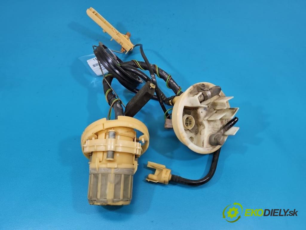 Audi 80 B4 1991-1994 2.0 8V 90 HP manual 66 kW 1984 cm3 4- čerpadlo palivo 8A0201319