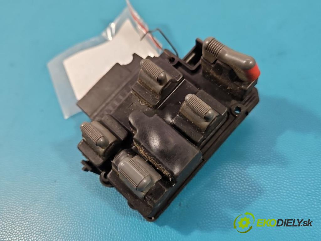 Honda CR-V I 1995-2001 2.0 16V 128 hp manual 94 kW 1973 cm3 5- Přepínač oken zpětných zrcátek M17432