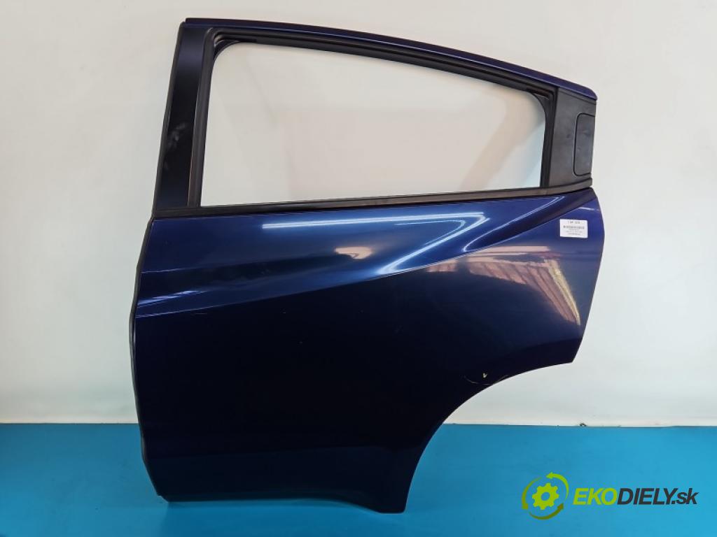 Honda HR-V II 2013-2021 1.6 i-DTEC 120 hp manual 88 kW 1597 cm3 5- dveře zadní levé  (Klika dveří ostatní)