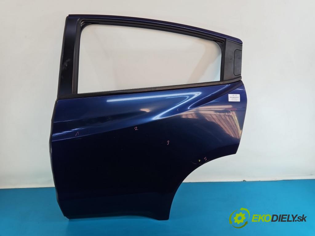 Honda HR-V II 2013-2021 1.6 i-DTEC 120 hp manual 88 kW 1597 cm3 5- dveře zadní levé  (Klika dveří ostatní)