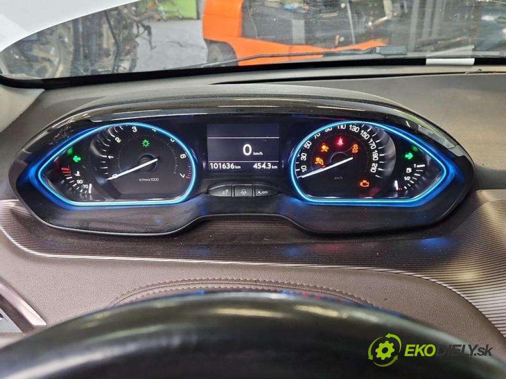 Peugeot 2008 I 2013-2019 1.6 16V 120 HP manual 88 kW 1598 cm3 5- prístrojovka/ budíky 9805396480C (Prístrojová doska)