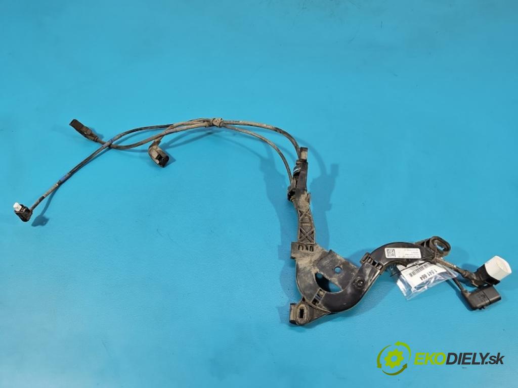 Mercedes C W206 2021- 1.5 T 254915 170 HP automatic 125 kW 1496 cm3 4- Zväzok: ostatné A2065401801