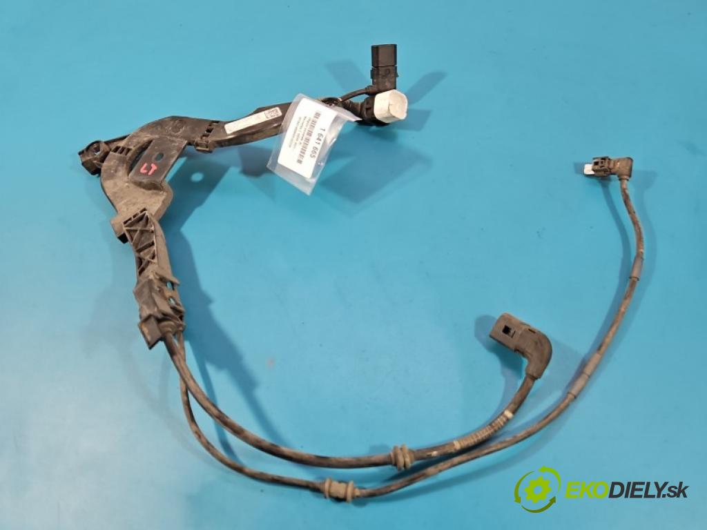 Mercedes C W206 2021- 1.5 T 254915 170 HP automatic 125 kW 1496 cm3 4- Zväzok: ostatné A2065401701