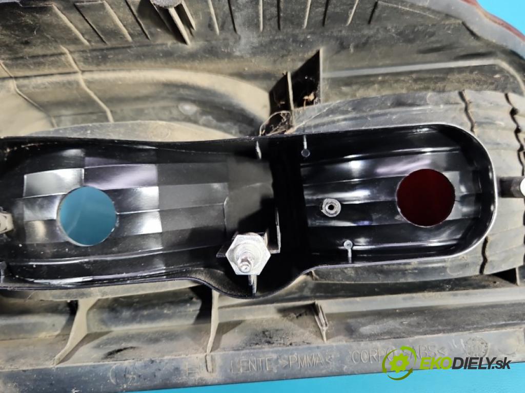 Citroen Jumper II 2006-2014 2.2 hdi 131 HP manual 96 kW 2198 cm3 5- svetlo / reflektor zadné pravé blatník 01366453080