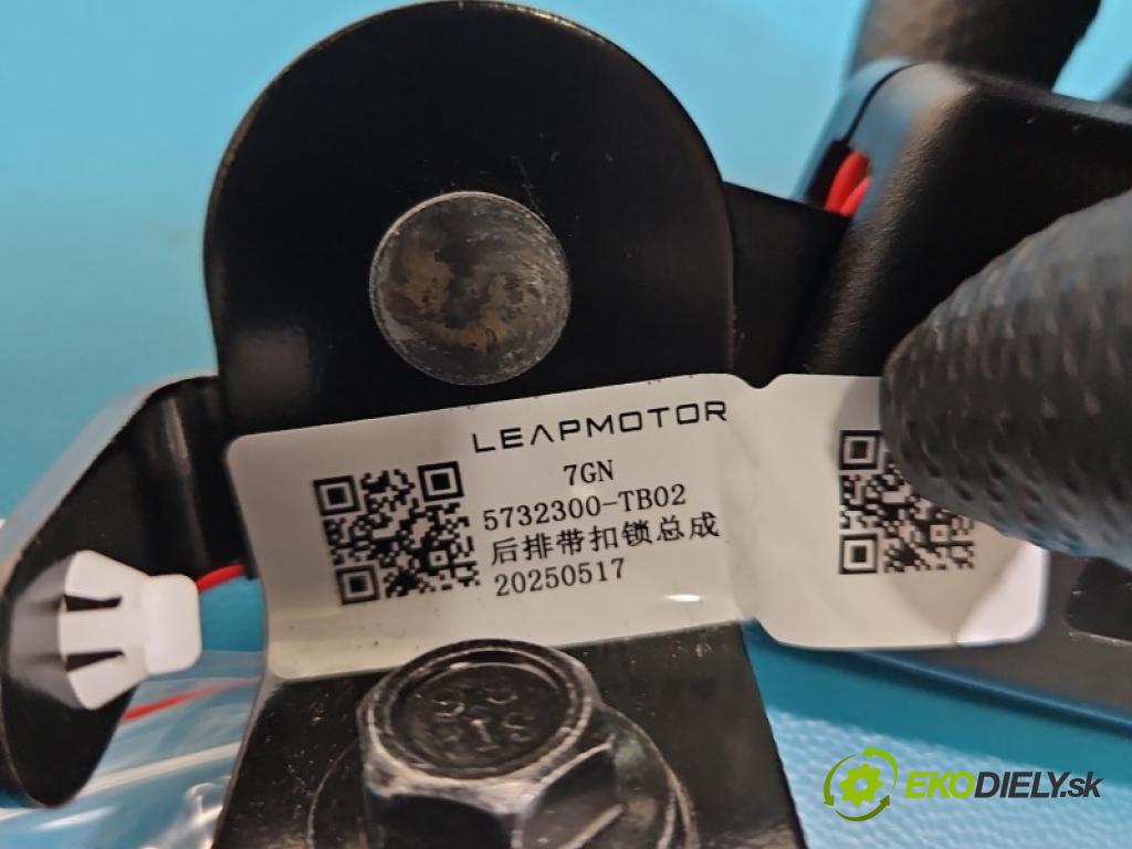 Leapmotor T03 0.0 95 hp automatic 70 kW 1 cm3 5- stěna bezpečnost zadní levý 5732300-TB02