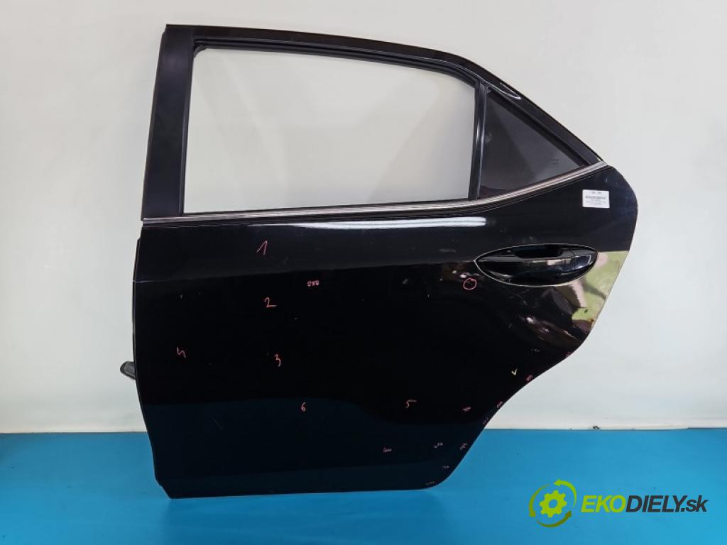 Toyota Corolla E16/E18  2013-2019 1.6 16V 132 hp automatic 97 kW 1598 cm3 4- dveře zadní levé  (Klika dveří ostatní)