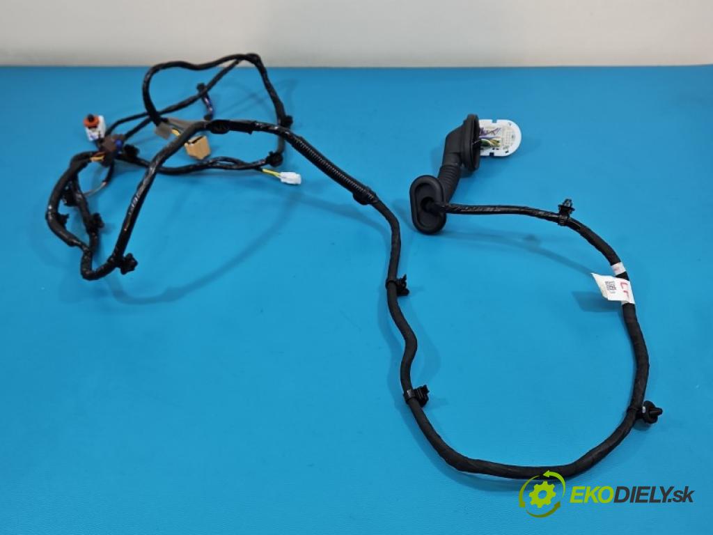 Leapmotor T03 0.0 95 hp automatic 70 kW 1 cm3 5- Balíček: dveře přední vlevo 8711000-TB01