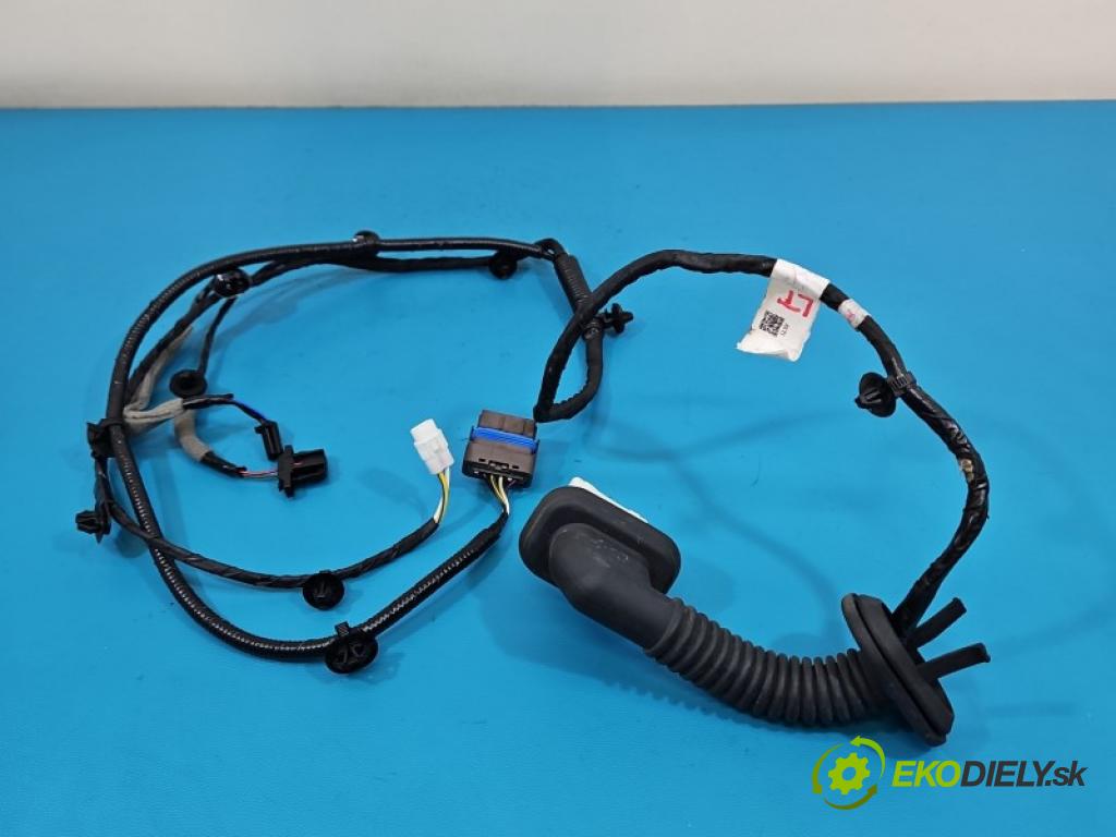 Leapmotor T03 0.0 95 hp automatic 70 kW 1 cm3 5- Balíček: dveře zadní vlevo 8711200-TD01