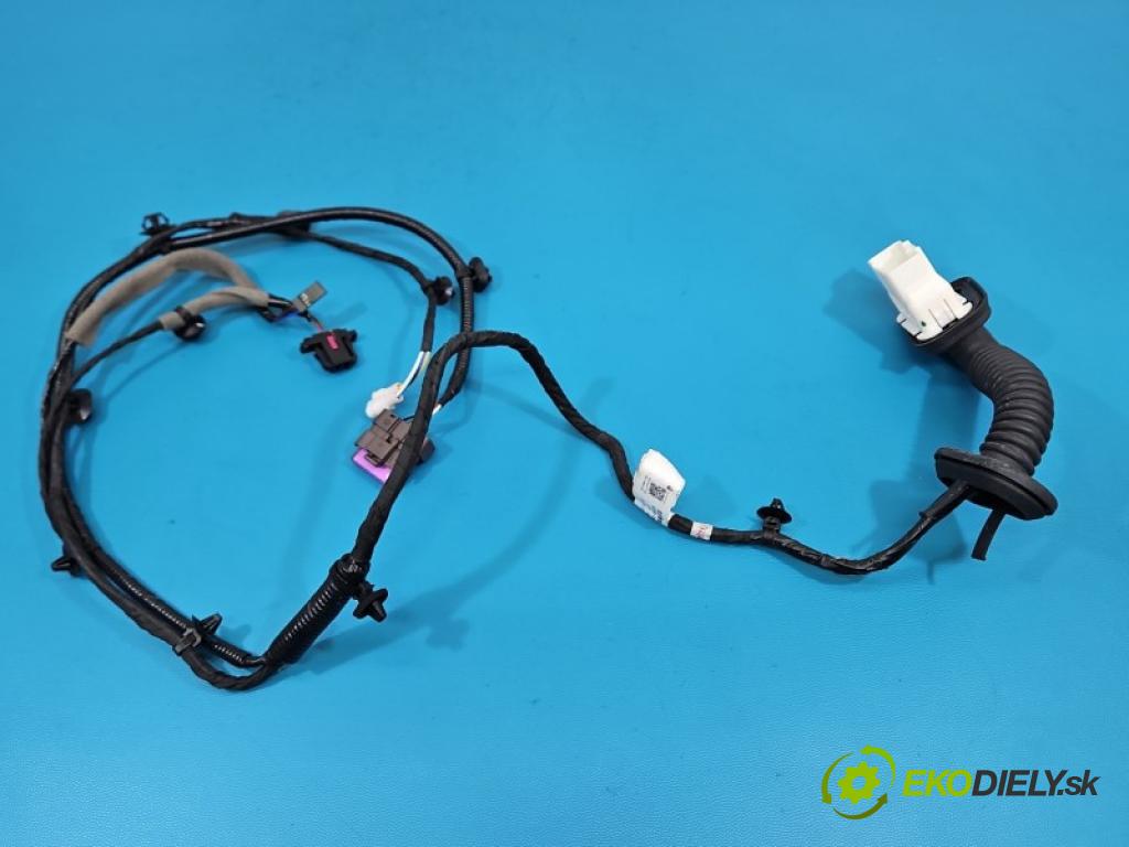 Leapmotor T03 0.0 95 hp automatic 70 kW 1 cm3 5- Balíček: dveře zadní vlevo 8711200-TD01