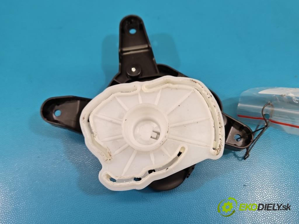 Leapmotor T03 0.0 95 HP automatic 70 kW 1 cm3 5- motor: kúrenia BNBXD284BA1