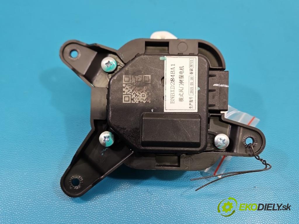 Leapmotor T03 0.0 95 HP automatic 70 kW 1 cm3 5- motor: kúrenia BNBXD284BA1