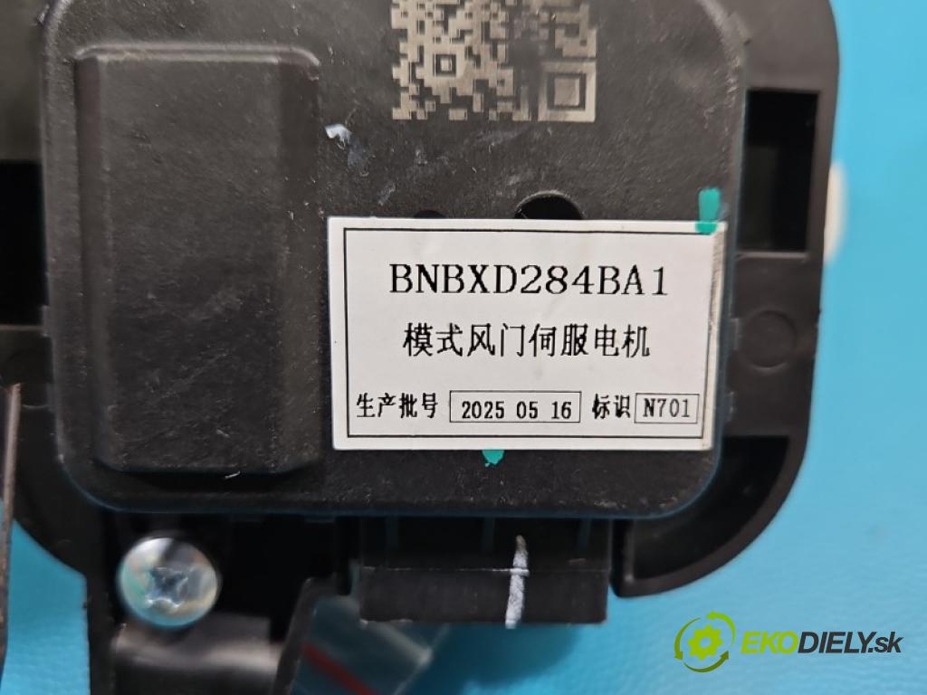Leapmotor T03 0.0 95 HP automatic 70 kW 1 cm3 5- motor: kúrenia BNBXD284BA1