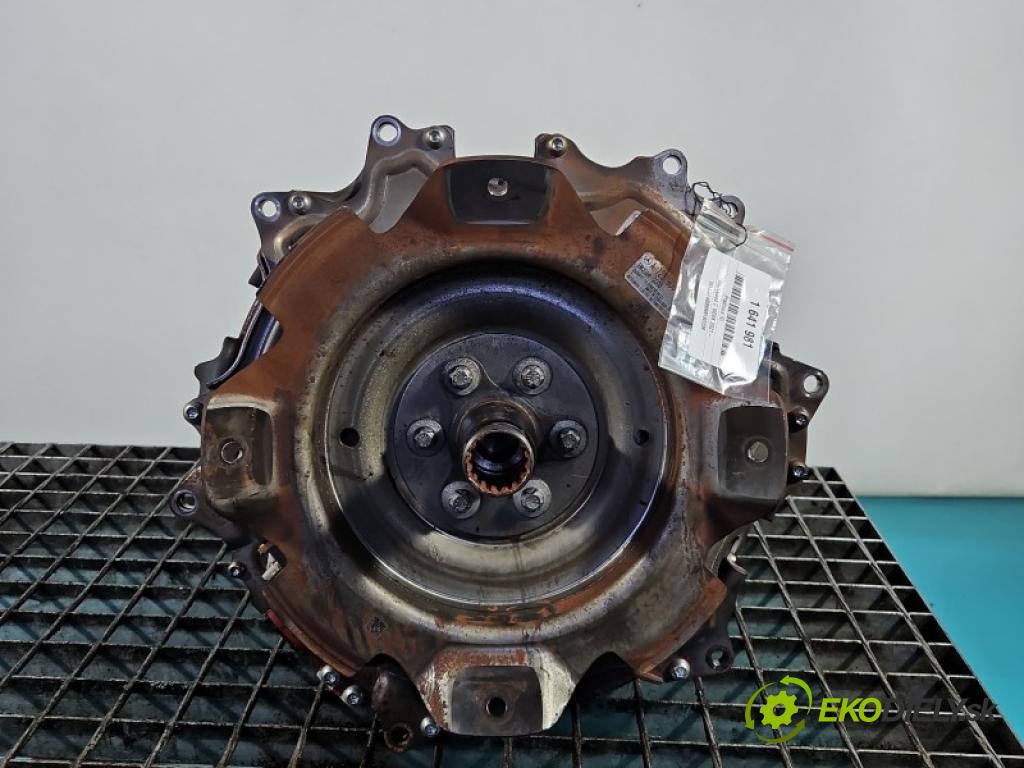Mercedes C W206 2021- 1.5 T 254915 170 hp automatic 125 kW 1496 cm3 4- Generátor A7259066100