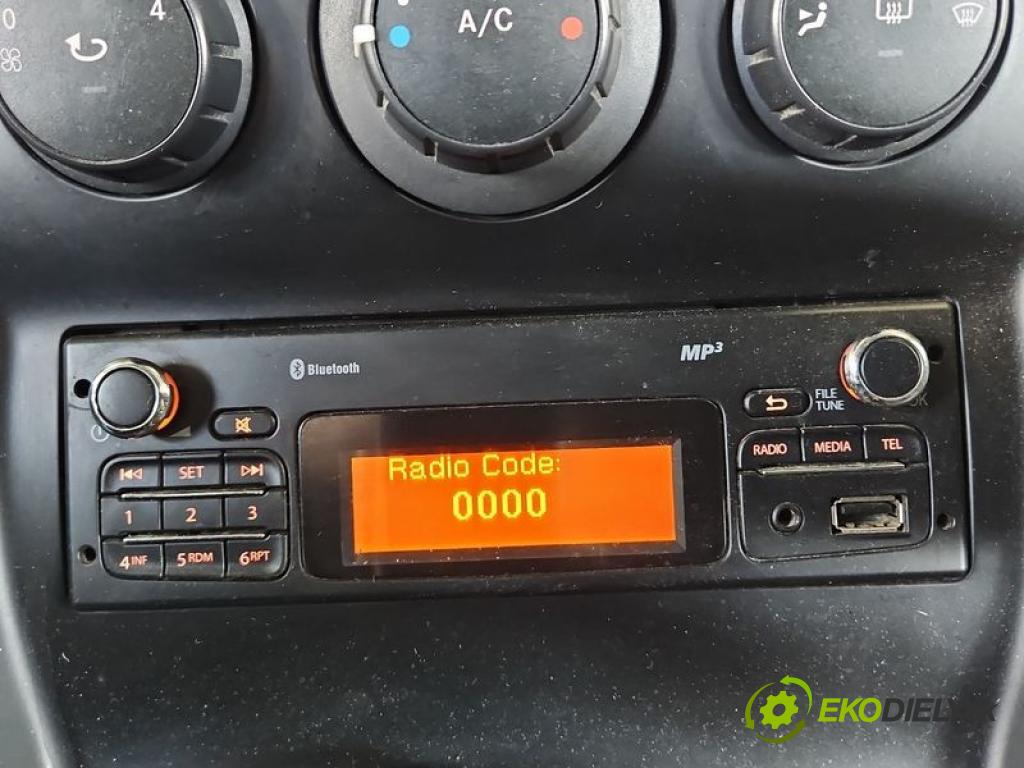 Mercedes Citan W415 2012- 1.5 cdi 90 hp manual 66 kW 1461 cm3 5- Radio továrna: 281154063R