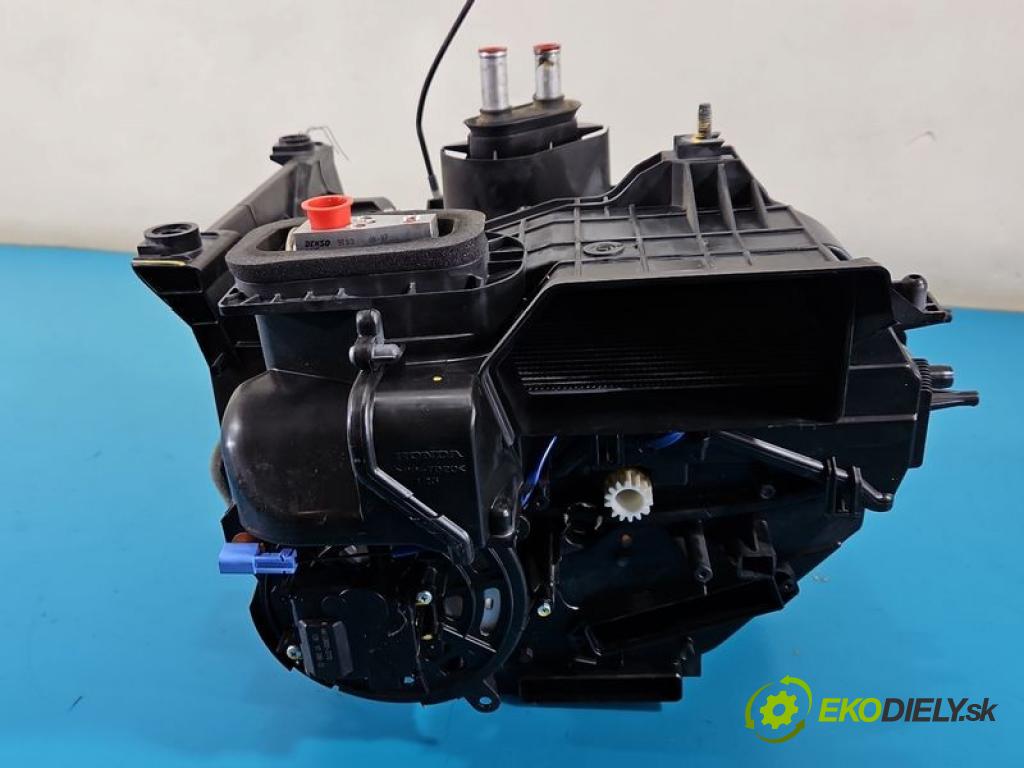 Honda HR-V II 2013-2021 1.6 i-DTEC 120 hp manual 88 kW 1597 cm3 5- obal 79020-T8M-G812-M1
