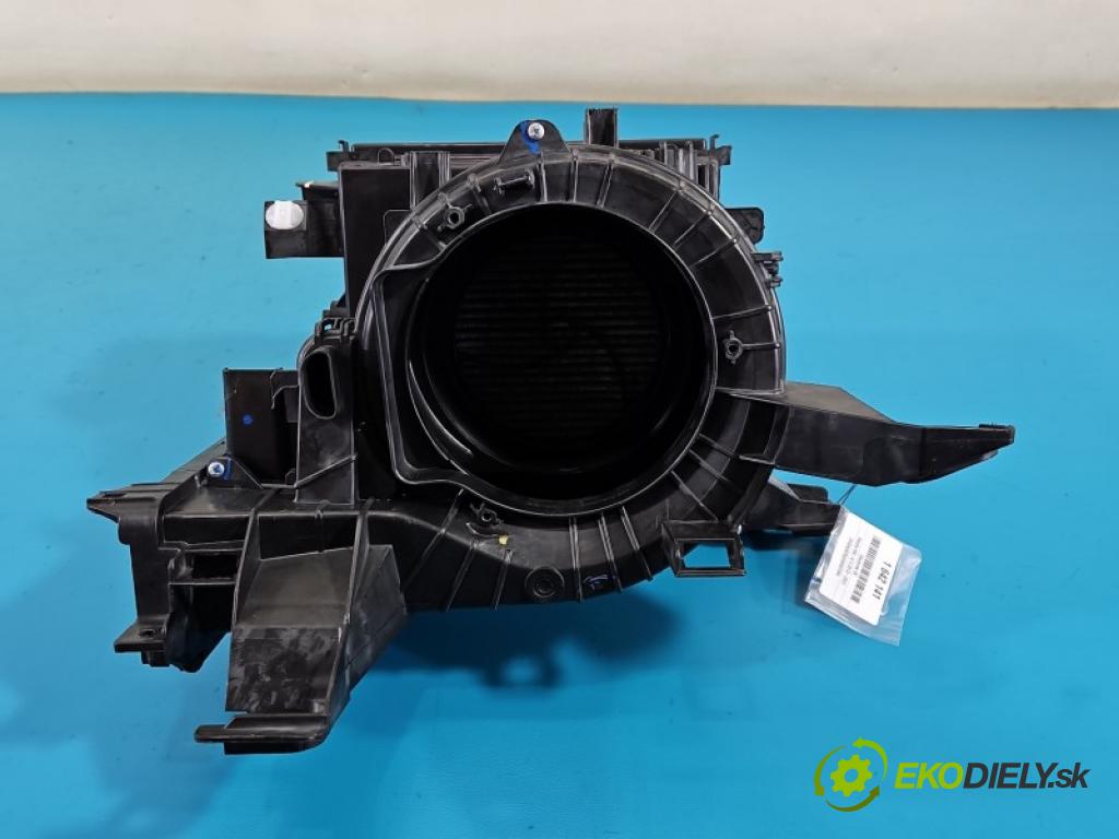 Honda HR-V II 2013-2021 1.6 i-DTEC: 120 HP manual 88 kW 1597 cm3 5- obal
