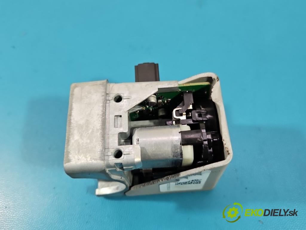 Leapmotor T03 0.0 95 HP automatic 70 kW 1 cm3 5- Blokáda: řízení:  (Riadenie ostatné)