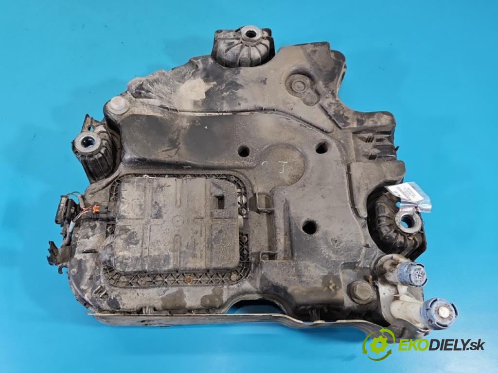 Peugeot 3008 I 2009-2016 2.0 hdi 150 hp manual 110 kW 1997 cm3 5- Nádrž: AdBlue P1012340