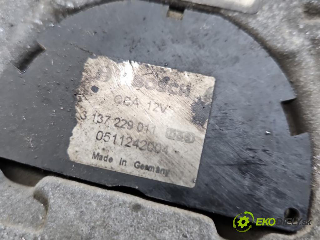 Audi A8 D3 2002-2009 4.2 tdi 326KM automatic 240 kW 4134 cm3 4- ventilátor chladič 4E0959455G
