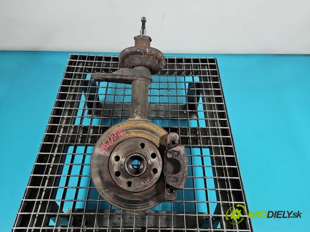 Daewoo Lanos 1.4 8V 75 HP manual 55 kW 1349 cm3 4- náboj pravé  (Náboj kolesa)