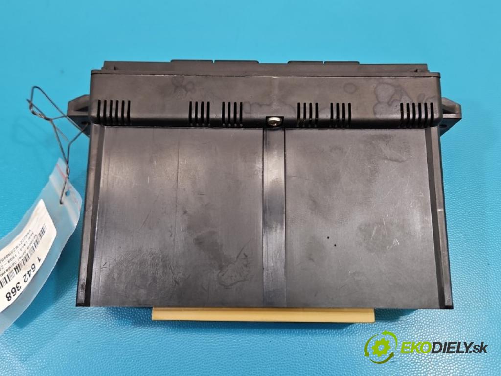 Seat Leon I 1999-2005 1.9 tdi 110 HP manual 81 kW 1896 cm3 5- panel kúrenia 1M0820043D