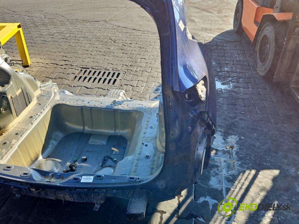 Honda HR-V II 2013-2021 1.6 i-DTEC 120 hp manual 88 kW 1597 cm3 5- blatnik zadní pravý